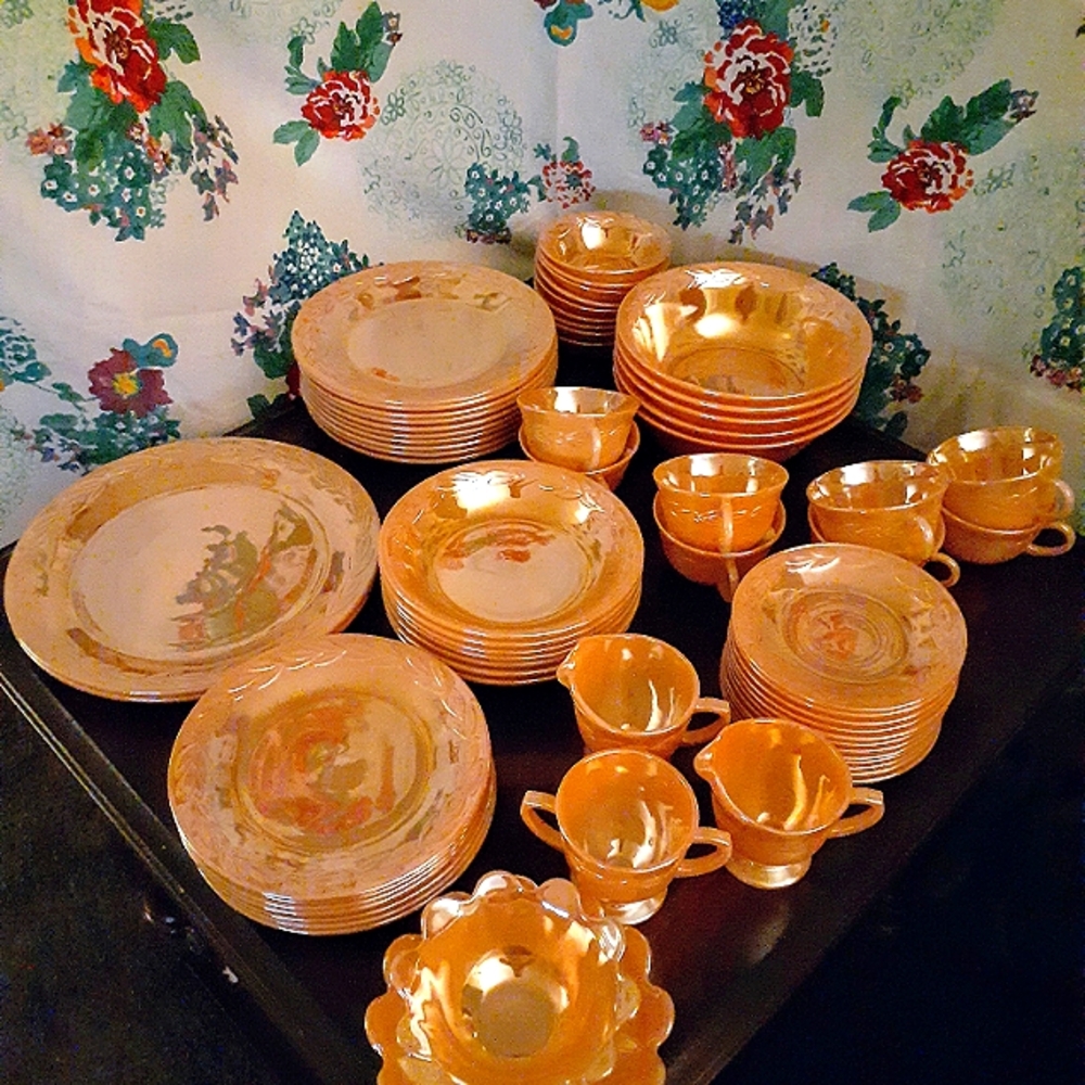 Anchor Hocking Peach Lustre  Dinnerware